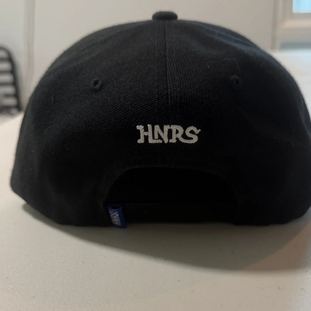 HNRS x In4mation Trucker Cap Set - Picture 5 of 9